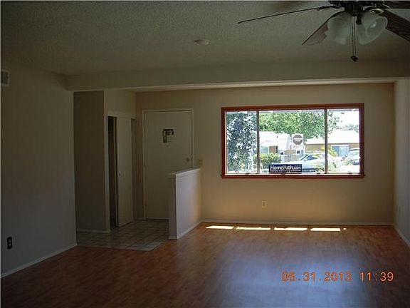 3rd image of 1080 Carlsbad St
