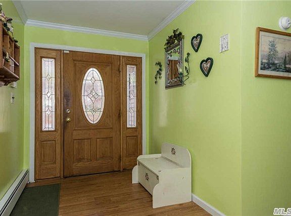 3rd image of 50 Janet St