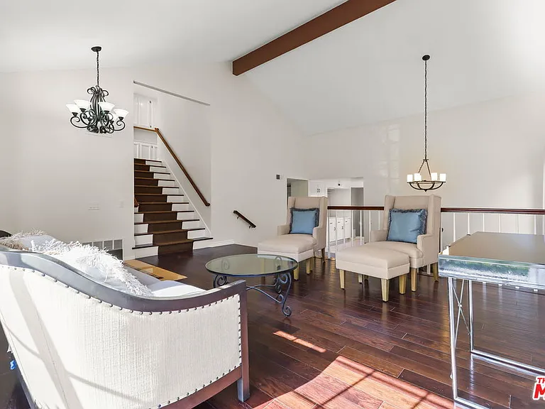 6501 Bradley Pl — Photo 7