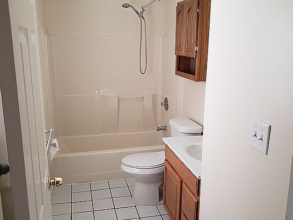 5th image of 117 N 1st St