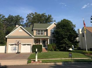 51 Old Main Shore Rd, Barnegat, NJ 08005