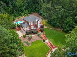 174 Greenbriar Rd, Gadsden, AL 35901