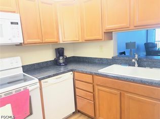 6220 Augusta Dr APT 301, Fort Myers, FL 33907