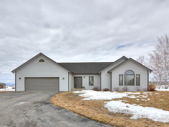 2nd image of 1475 Crest Haven Dr
