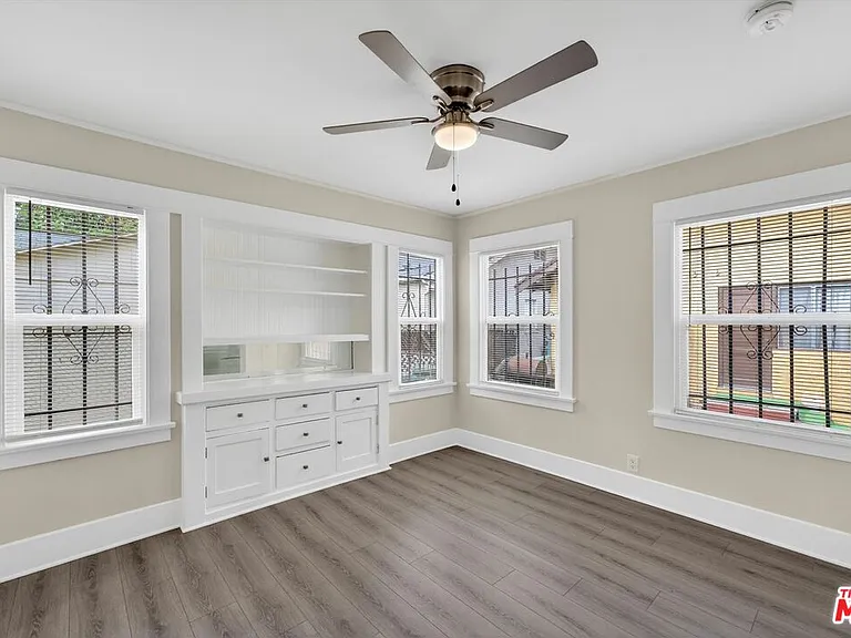 5008 S Wilton Pl — Photo 9