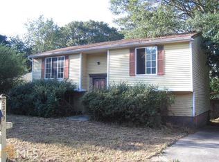 5339 Tracey Dr, Stone Mountain, GA 30088
