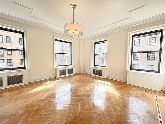 1st image of 1100 Madison Ave #4AB