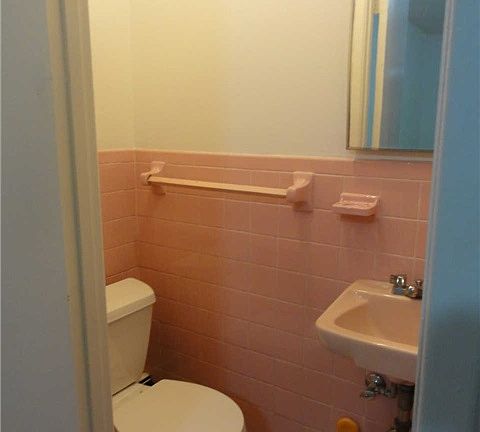 3rd image of 4124 66th St