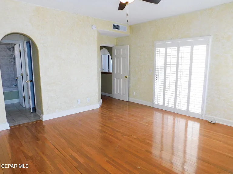 917 Tecate Pl — Photo 32