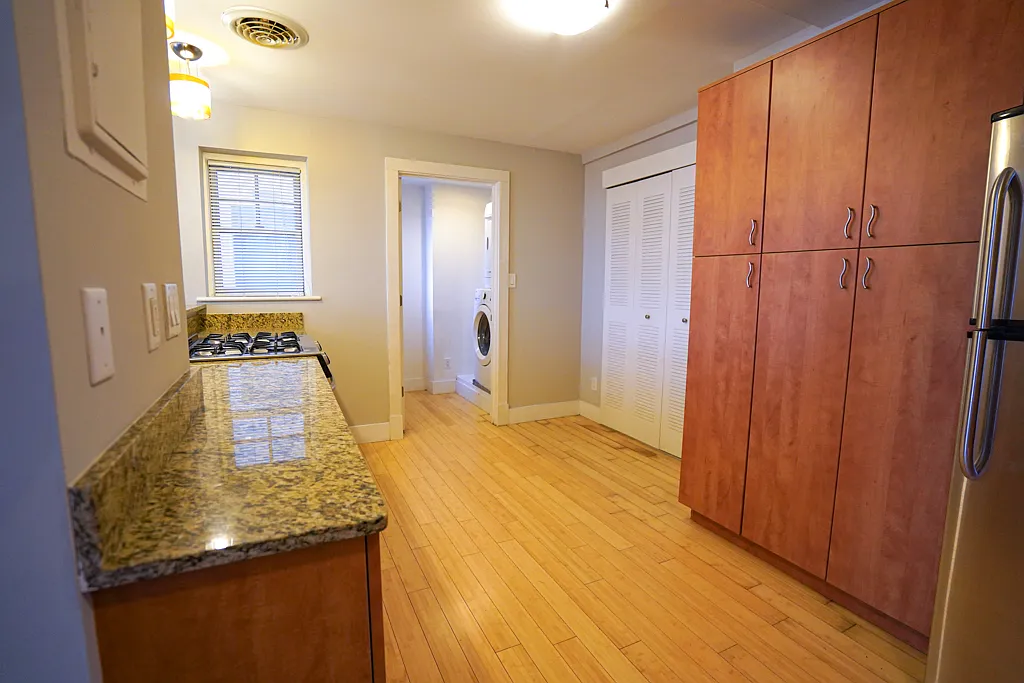 601 Westgate Ave — Photo 4