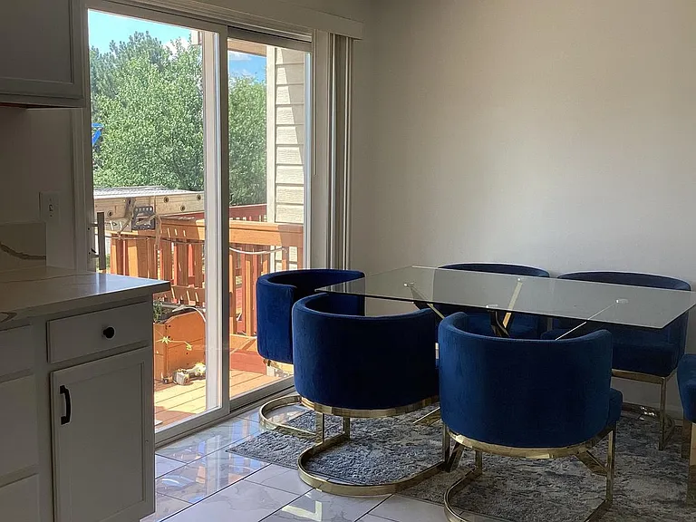 3355 Canton Ct — Photo 8