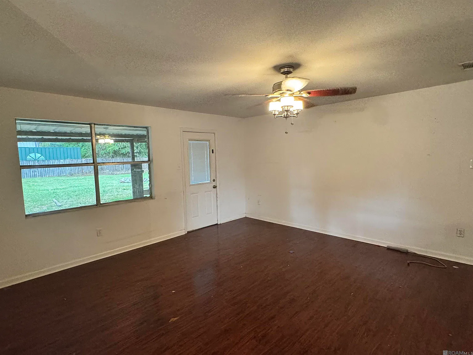 3 bed, 1573 sqft, $1,750 — Photo 2