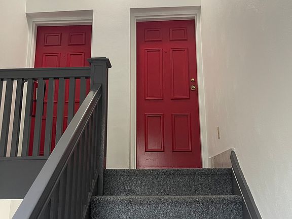 4th image of 5567 Pershing Ave APT 3E