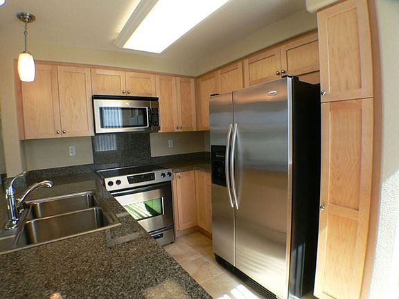 2nd image of 92-1520 Aliinui Dr