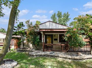 27018 Jeannette Ct, Taylor, MI