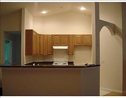 4th image of 10158 Briar Cir