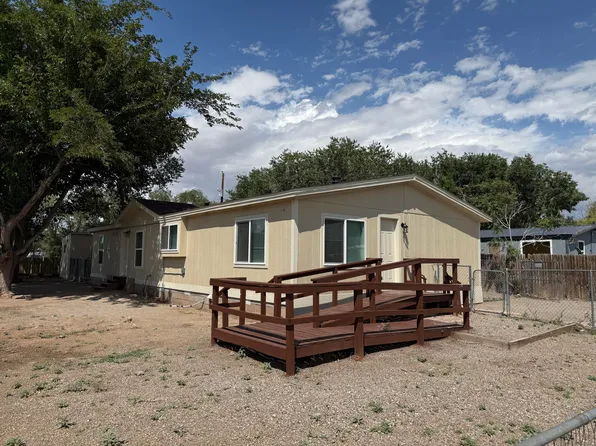 364 Mary Hill Rd, Bernalillo, NM 87004