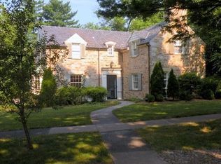 10 Charlcote Pl, Baltimore, MD 21218
