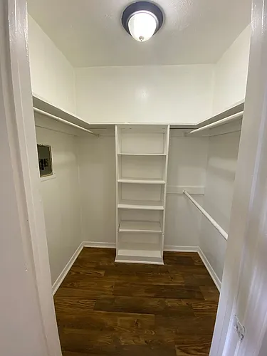Spacious 1 Bed 1 Bath Photo 1 Spacious 1 Bed 1 Bath Photo 1