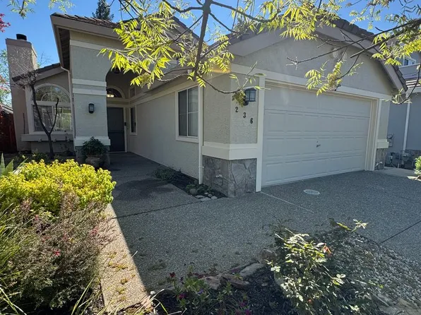 236 Rochelle Ct, Roseville, CA 95661
