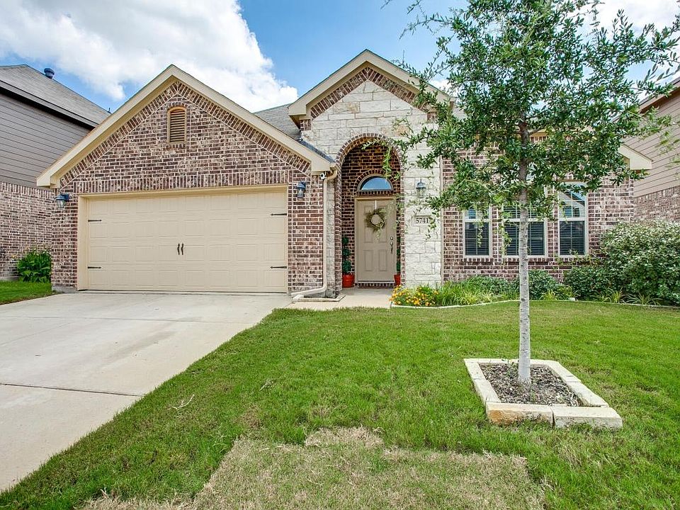 1st image of 5741 Diamond Valley Dr