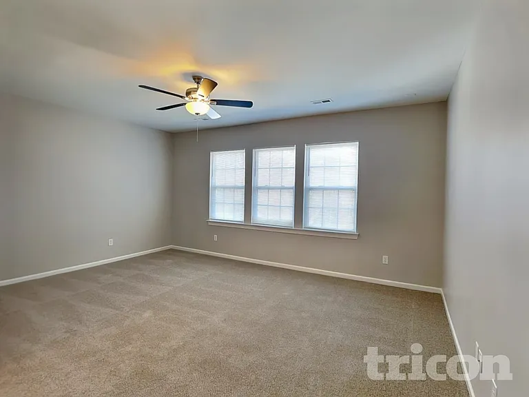 5801 Crimson Oak Ct — Photo 8