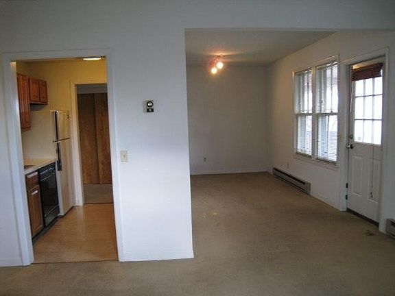 Kitchen, Living area