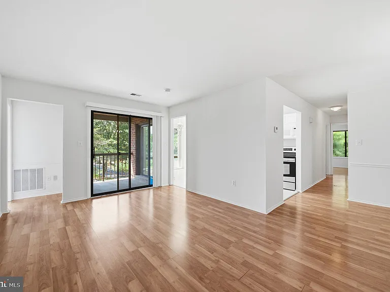 8010 Needwood Rd #201 — Photo 5