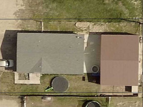 2nd image of 120 Jebens St