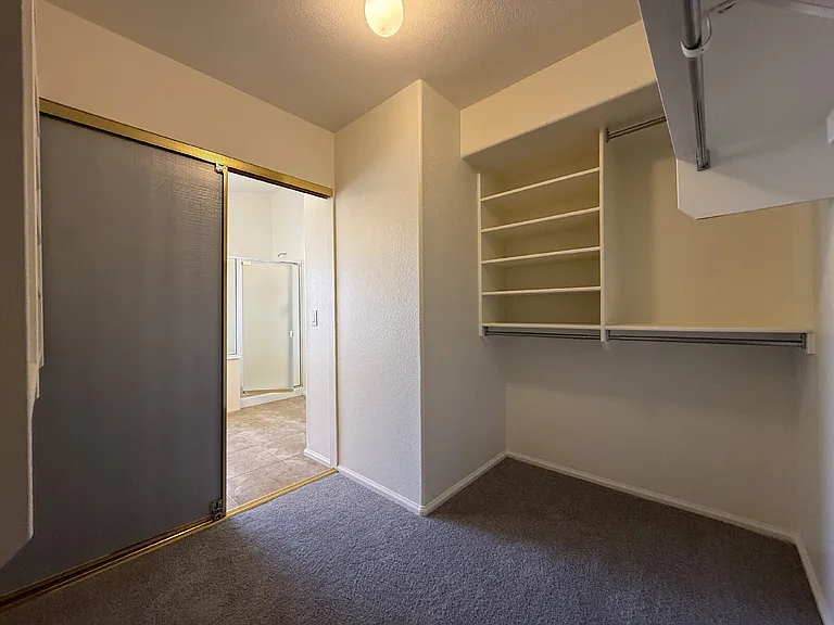 9587 W Seldon Ln — Photo 23