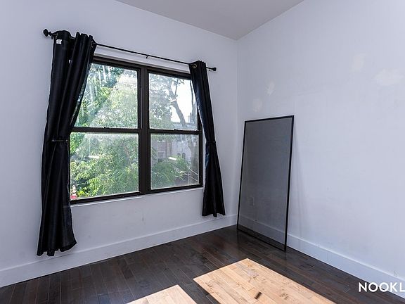 3rd image of 264 Saratoga Ave #2F