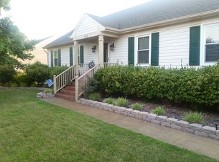 320 Ventosa Dr, Chesapeake, VA 23322