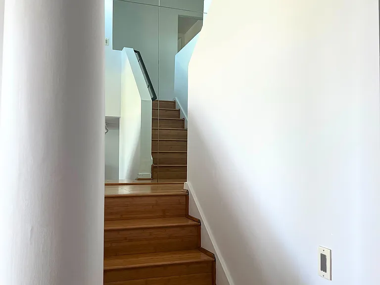 2159 Lyric Ave — Photo 16