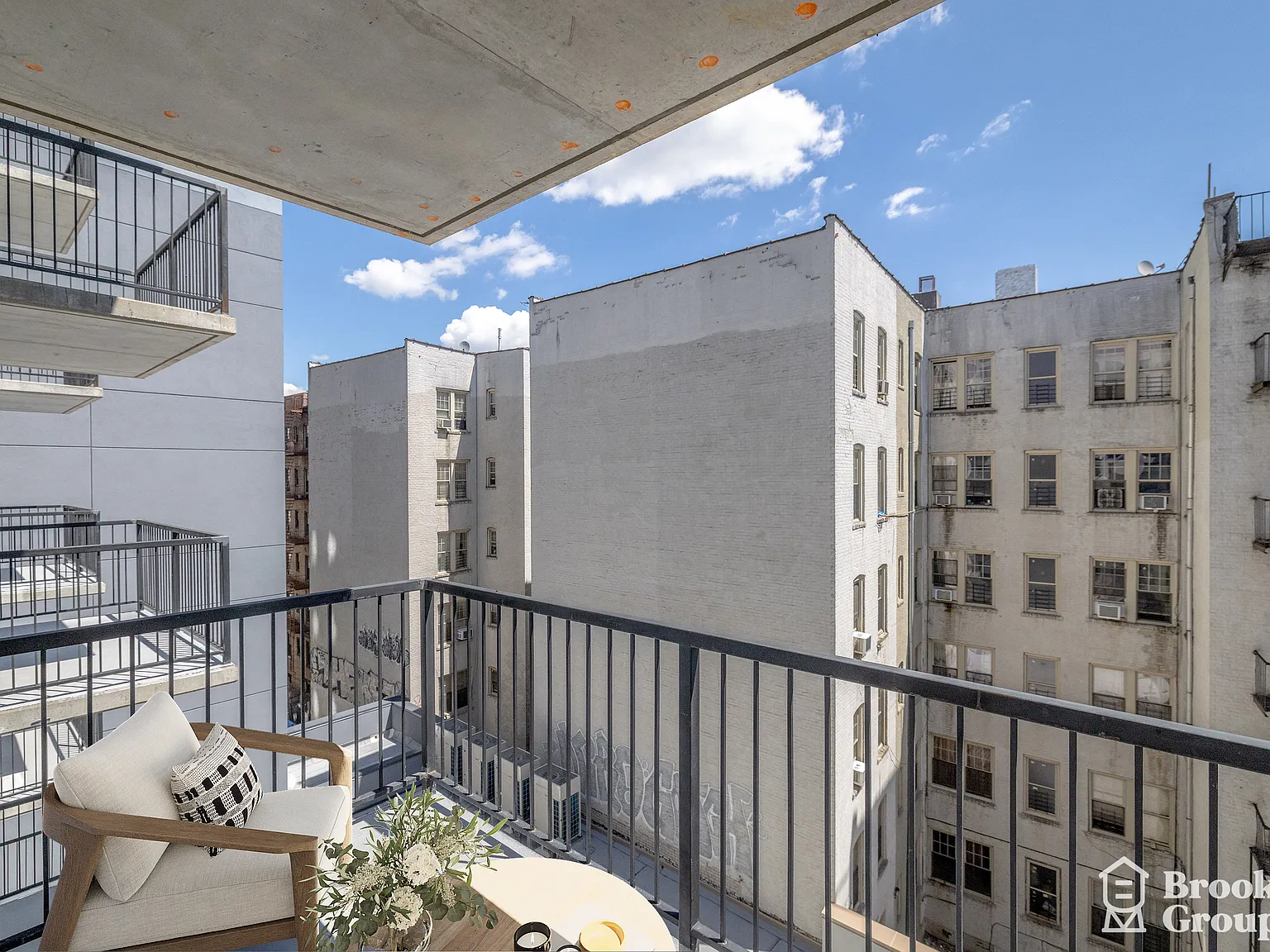 3009 Avenue I — Photo 2