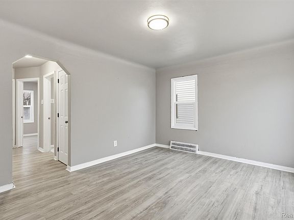 3rd image of 18027 Moenart St