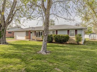 1009 Fowler Rd, Lebanon, MO 65536
