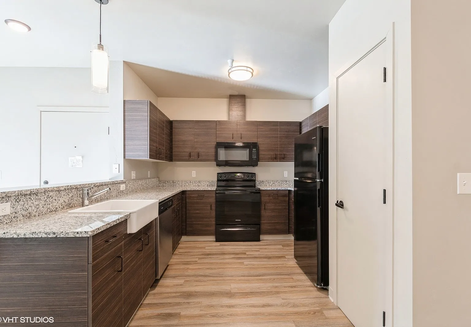 Eagle Valley Ranch Apartments — Photo 3