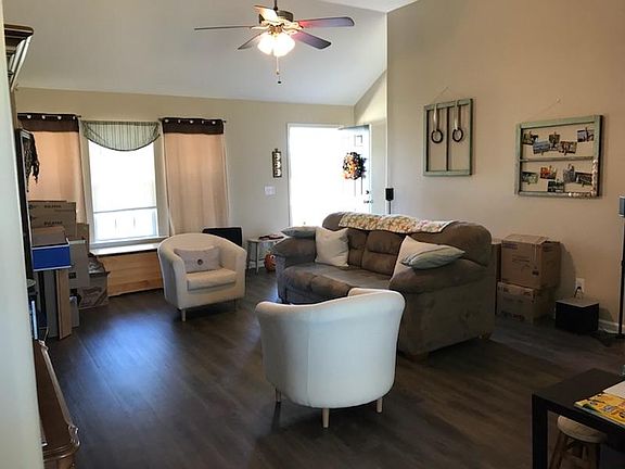 5th image of 403 Hartley Dr