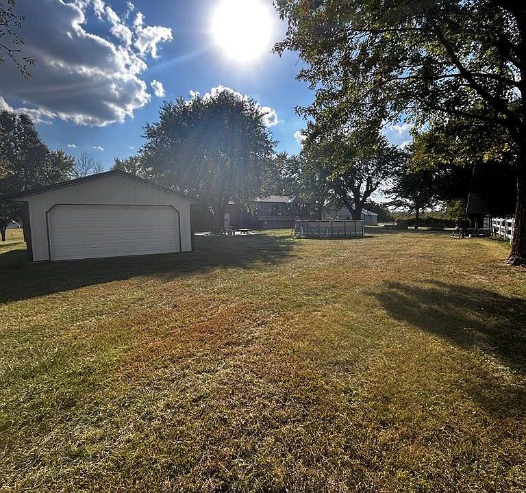 1st image of 31822 Lochs Pl