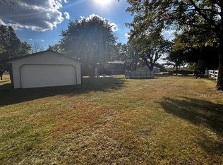 31822 Lochs Pl, Macon, MO 63552