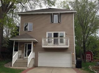 4431 Denbigh Rd, Mound, MN 55364