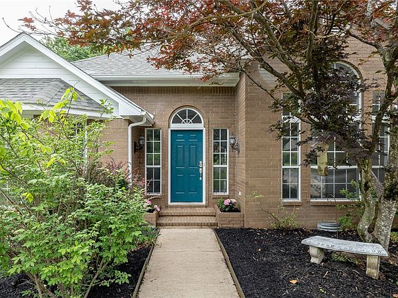 4th image of 1760 N Glenbrook Pl