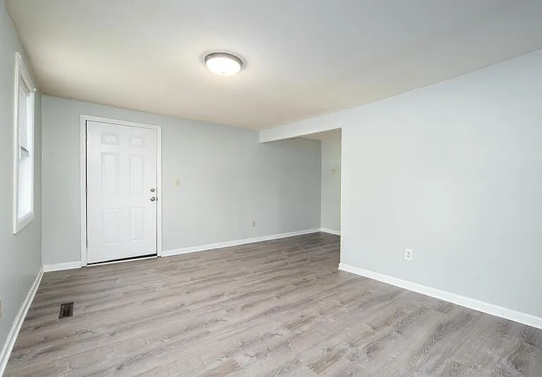 114 Ida St #1 — Photo 9
