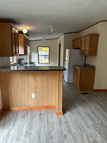 21 Shady Brook Dr — Photo 2