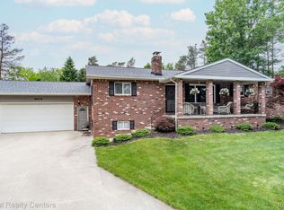 5014 Walker Rd, Davison, MI 48423