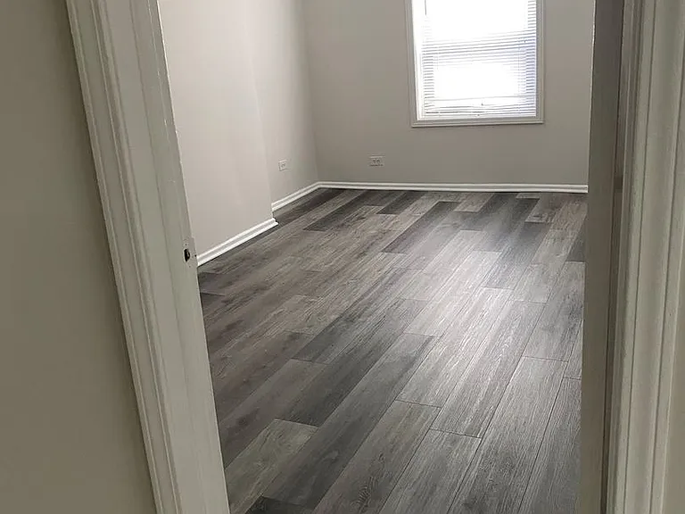 3004 S Archer Ave #2FW — Photo 6