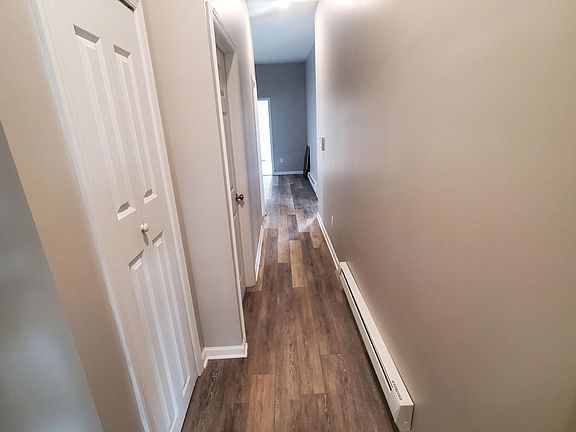 3rd image of 346 Hawthorne Ave #1