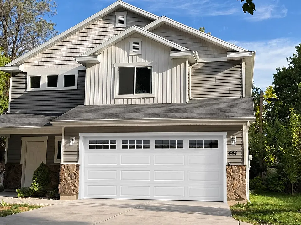 441 W 170 N