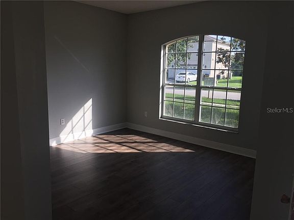 4th image of 2585 Jasmine Trace Dr