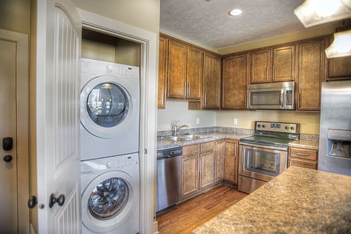 5th image of 19119 Marcy St APT 101